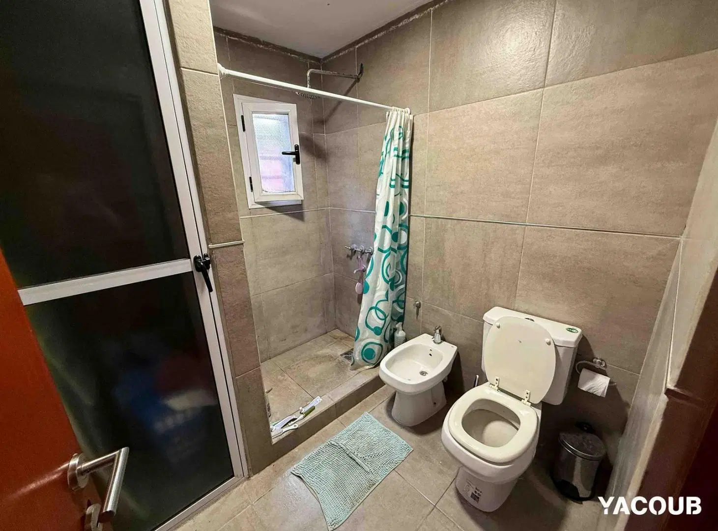 Casa en venta - 3 Dormitorios 1 Baño - Cochera - 250Mts2 - Villa Elisa 4