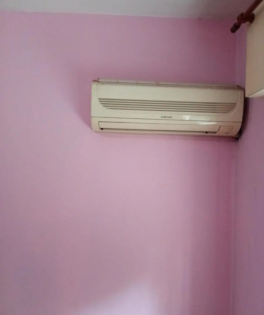 Casa en venta - 3 Dormitorios 1 Baño - Castelar 4
