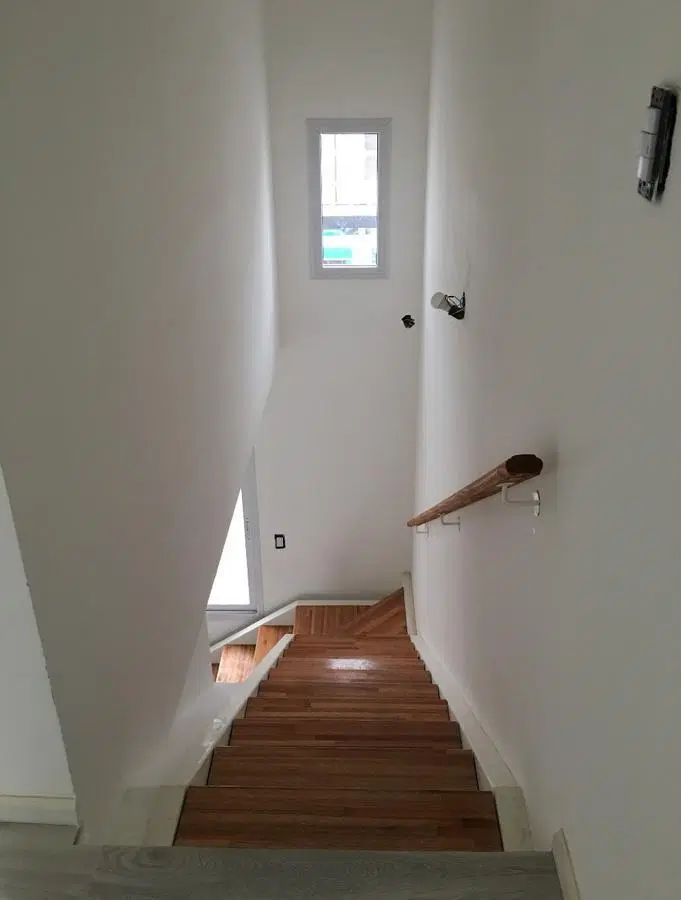 Departamento en venta - 2 dormitorios 2 baños - 66mts2 - Banfield 2