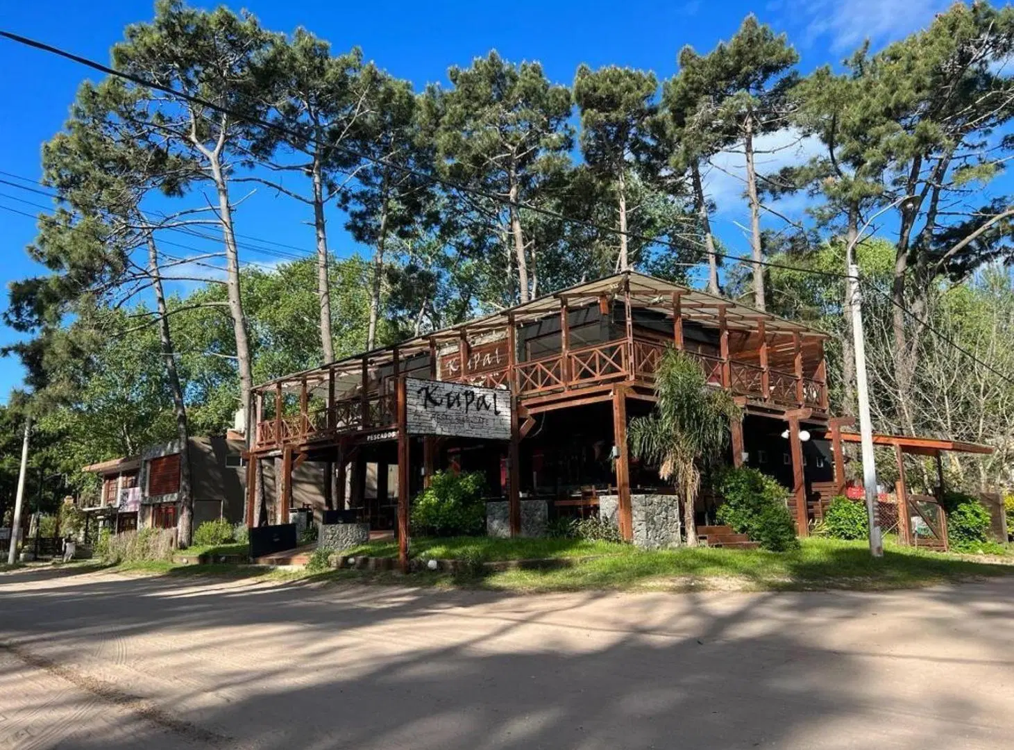 Local en venta - 5 Ambientes - Mar Azul 3