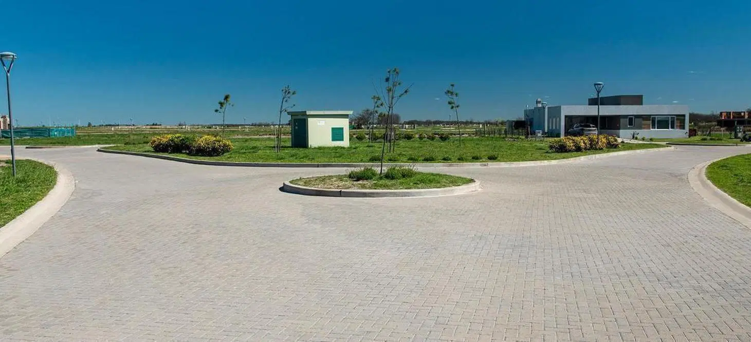 Terreno en venta - 737mts2 - Santa Clara al Sur 3