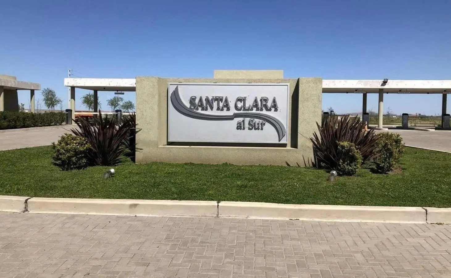Terreno en venta - 737mts2 - Santa Clara al Sur 2