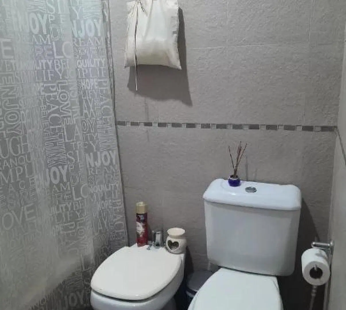 Casa en venta - 3 Dormitorios 2 Baños - Cochera - 406Mts2 - Ramos Mejía 5