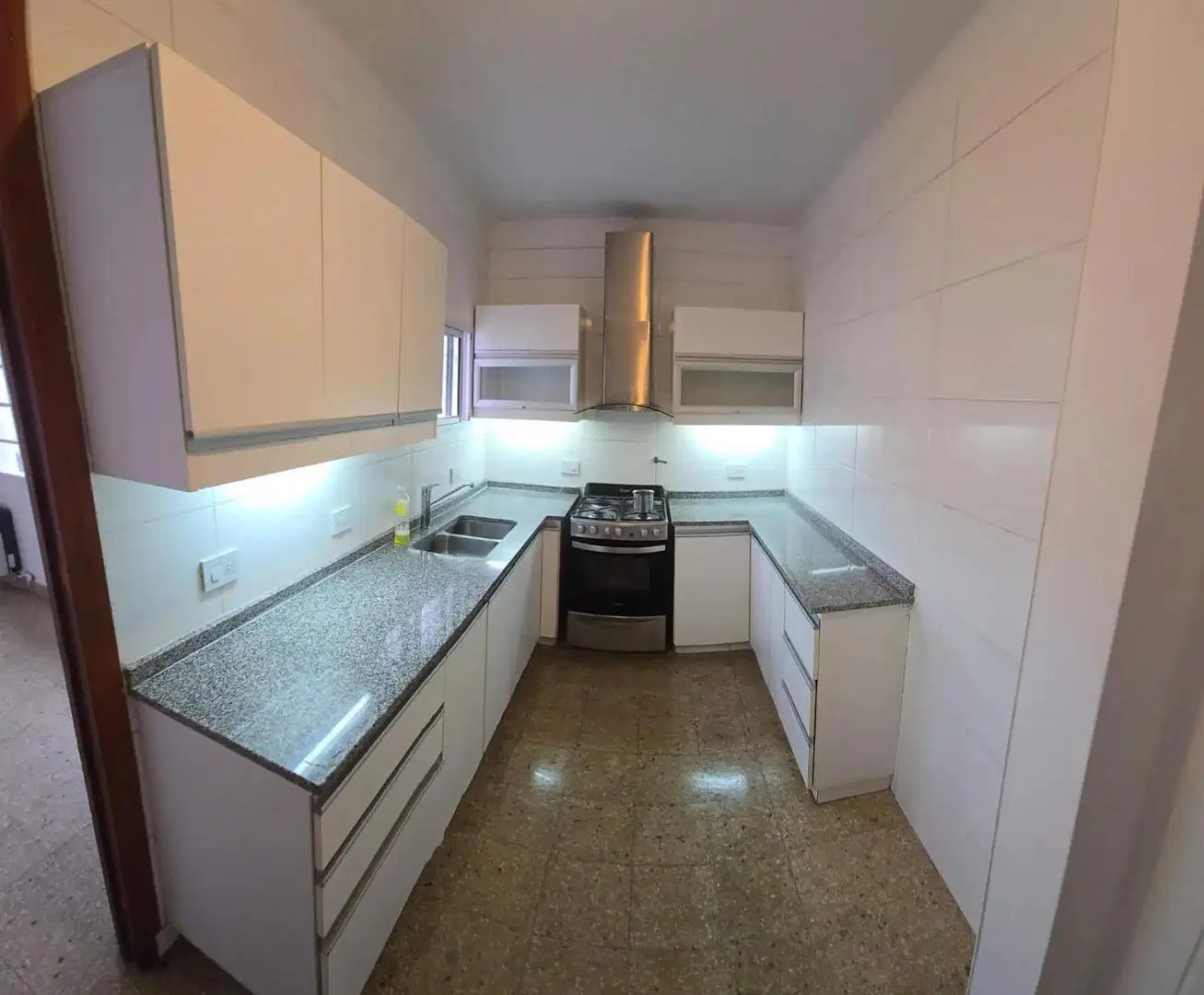 PH en venta - 3 Dormitorios 2 Baños - Parque Chas 5