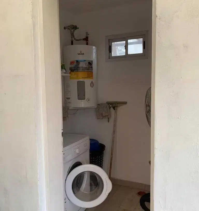 Casa en venta - 2 Dormitorios 2 Baños - 400Mts2 - Ezeiza 1