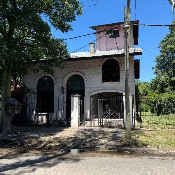 Casa en venta - 5 Dormitorios 5 Baños - 700Mts2 - La Unión 1