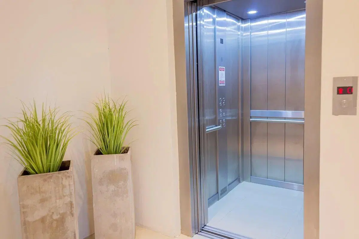 Hotel en venta - 25 Dormitorios 25 Baños - 600Mts2 - Mar del Plata 8