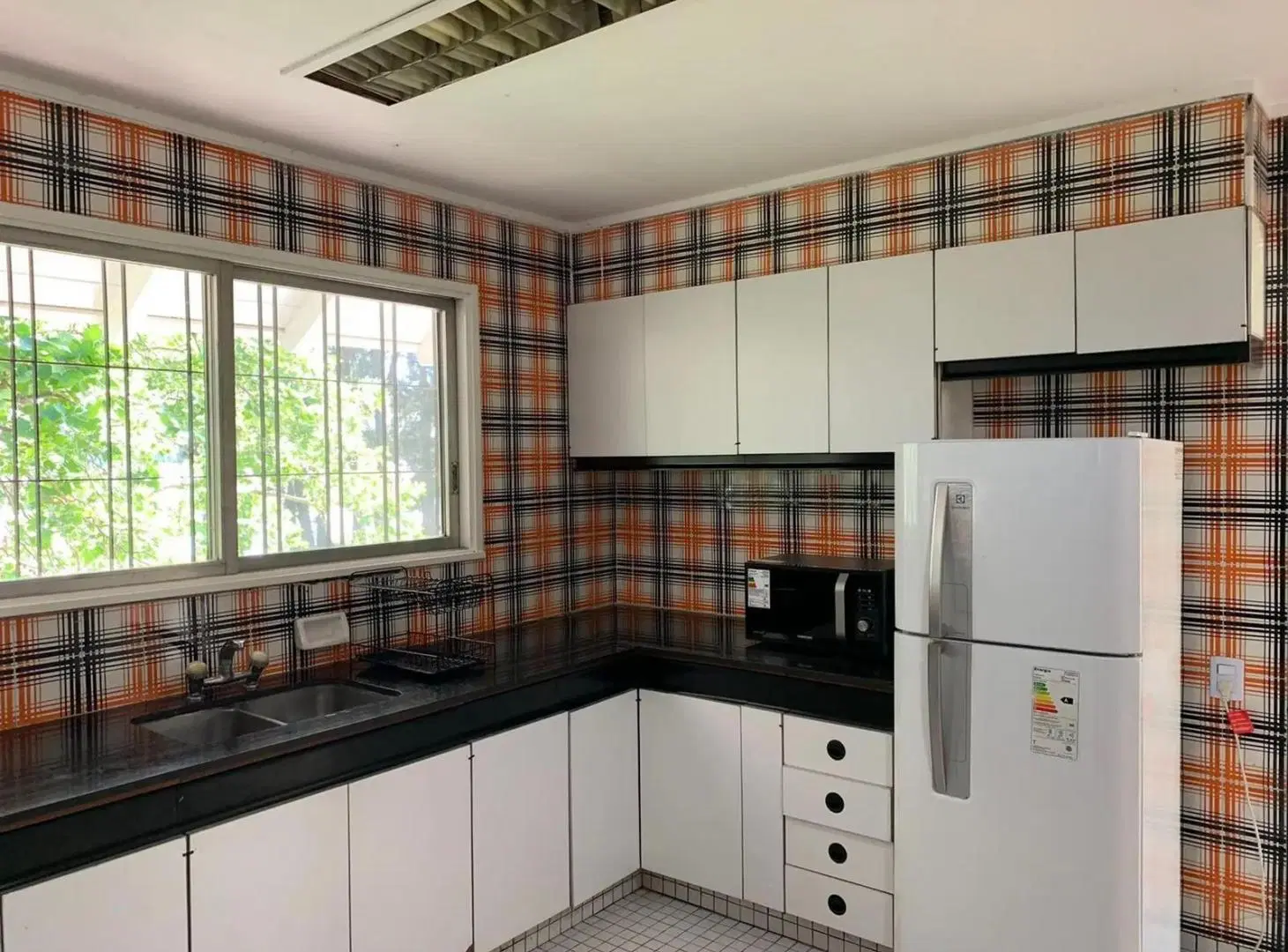 Casa en venta - 4 Dormitorios 3 Baños - 115.000Mts2 - Tigre 3