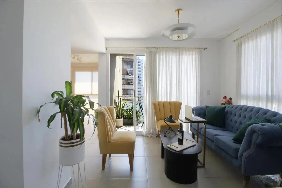 Departamento en venta - 2 Dormitorios 2 Baños - Cochera - 75Mts2 - Lomas de Zamora 4