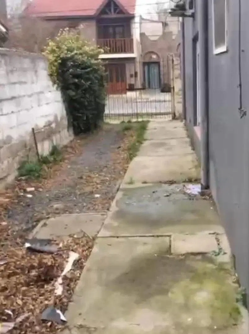 Casa en venta - 2 Dormitorios 2 Baños - 500Mts2 - Tres Arroyos 5