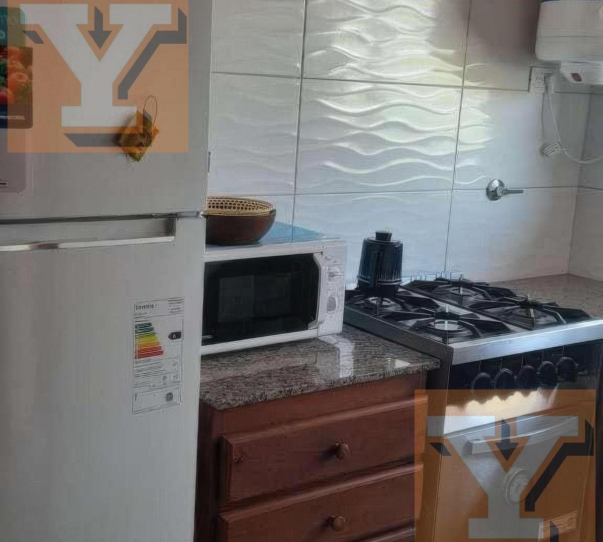 Foto de Casa en venta - 6 dormitorios 6 baños - 240 mts2 - Pehuen-Co - Coronel, imagen 4