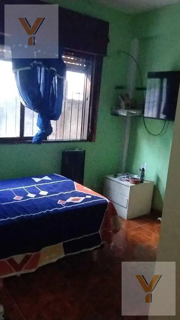 Casa en venta - 3 Dormitorios 1 Baño - Merlo 2