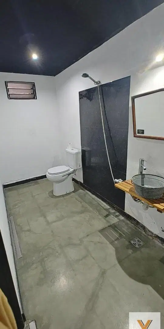 Local en Alquiler - 2 Baños - 170mts - Vicente López 5