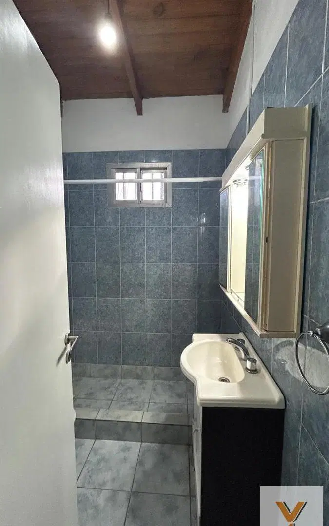 Casa en Alquiler - 2 Dormitorios 1 Baño - 550mts - La Plata 3