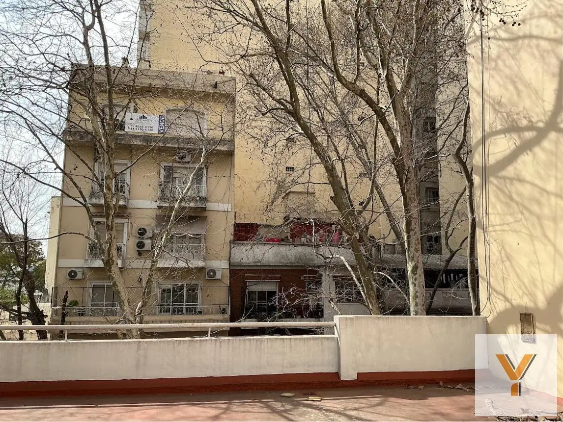 Terreno en Venta - - 2472mts - Caballito 2