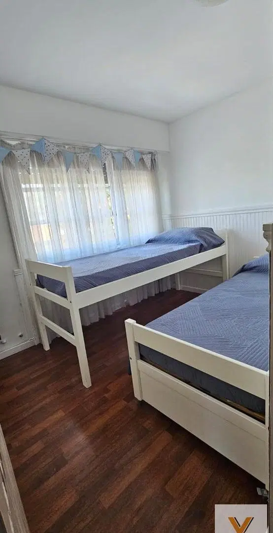 Casa en Venta - 4 Dormitorios 3 Baños - 160mts - Mar Del Plata 5