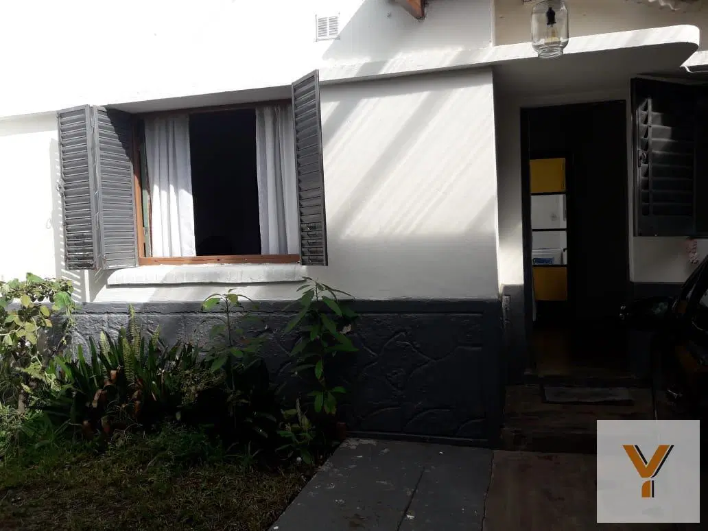 Casa en venta - 1 Dormitorio 1 Baño - Cochera - 180Mts2 - La Plata 1