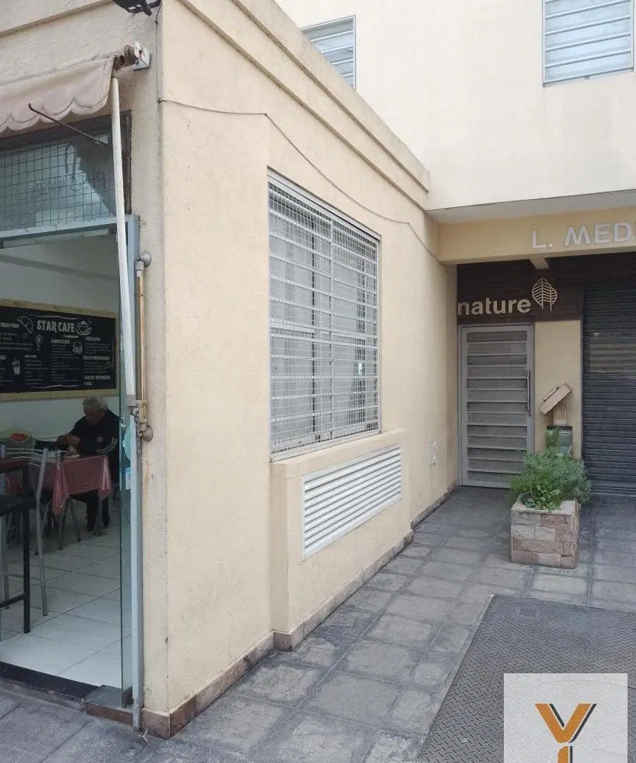 Local en venta - 2 Baños - 48mts2 - Caseros 5