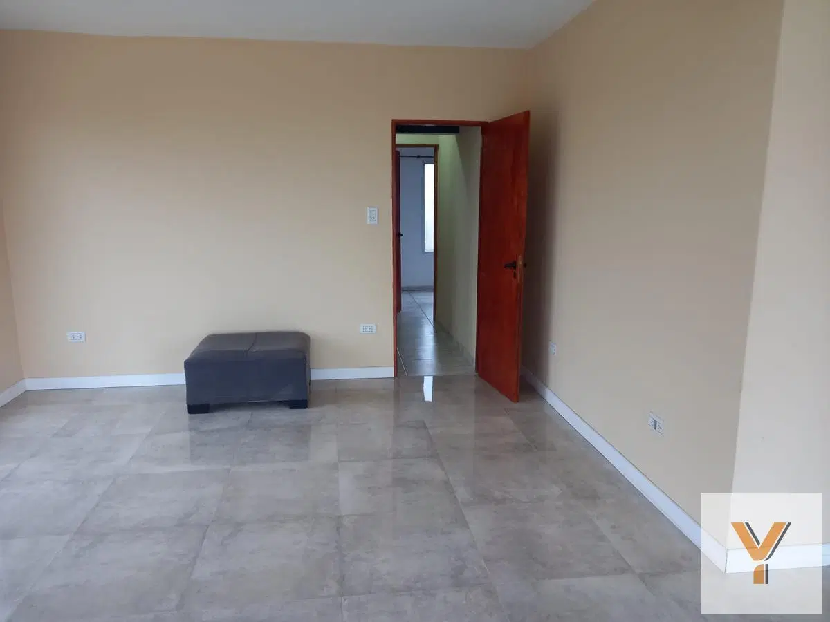 Edificio en venta de 5 dormitorios-7baños -800mts2 totales- San Clemente Del Tuyu 5