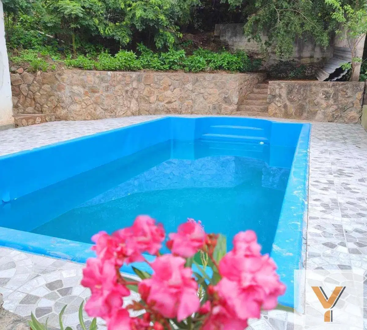 Casa en venta - 7 Dormitorios 3 Baños - 650Mts2 - Villa Carlos Paz, Córdoba 4