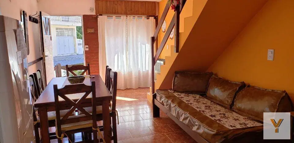 Edificio Comercial venta - 7 dormitorios 6 baños - 380mts2 totales - Las Toninas 4
