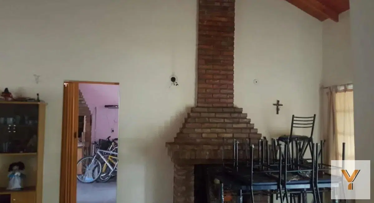 Casa venta - 2 dormitorios 1 baño - 400mts2 totales - La Capilla 8