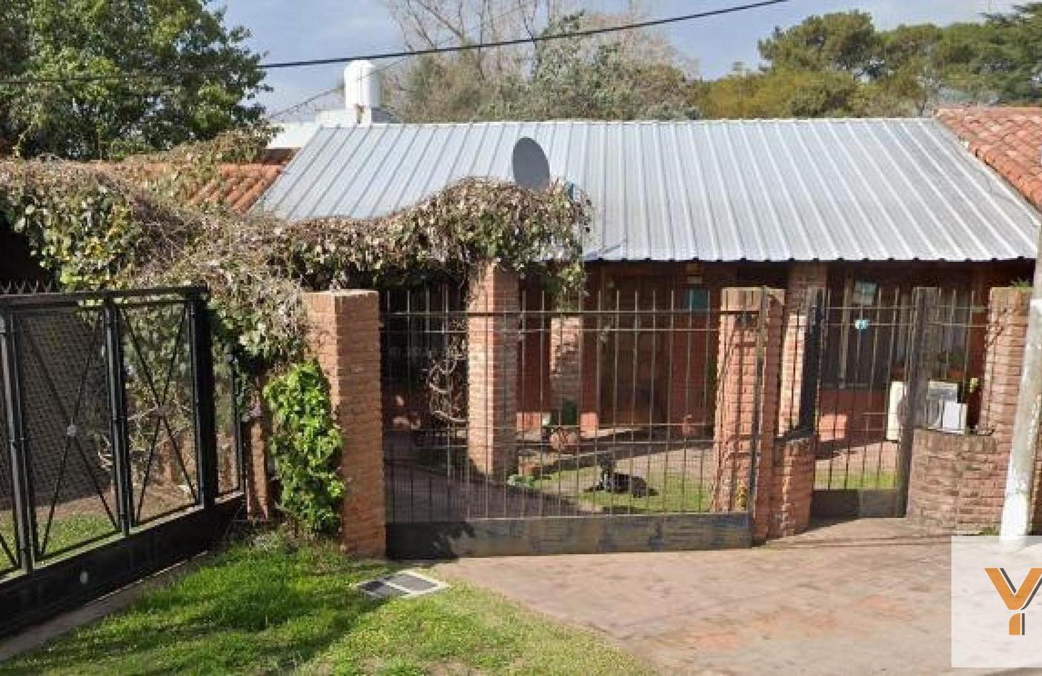 Casa en venta - 3 Dormitorios 2 Baños - 600mts2 - La Matanza