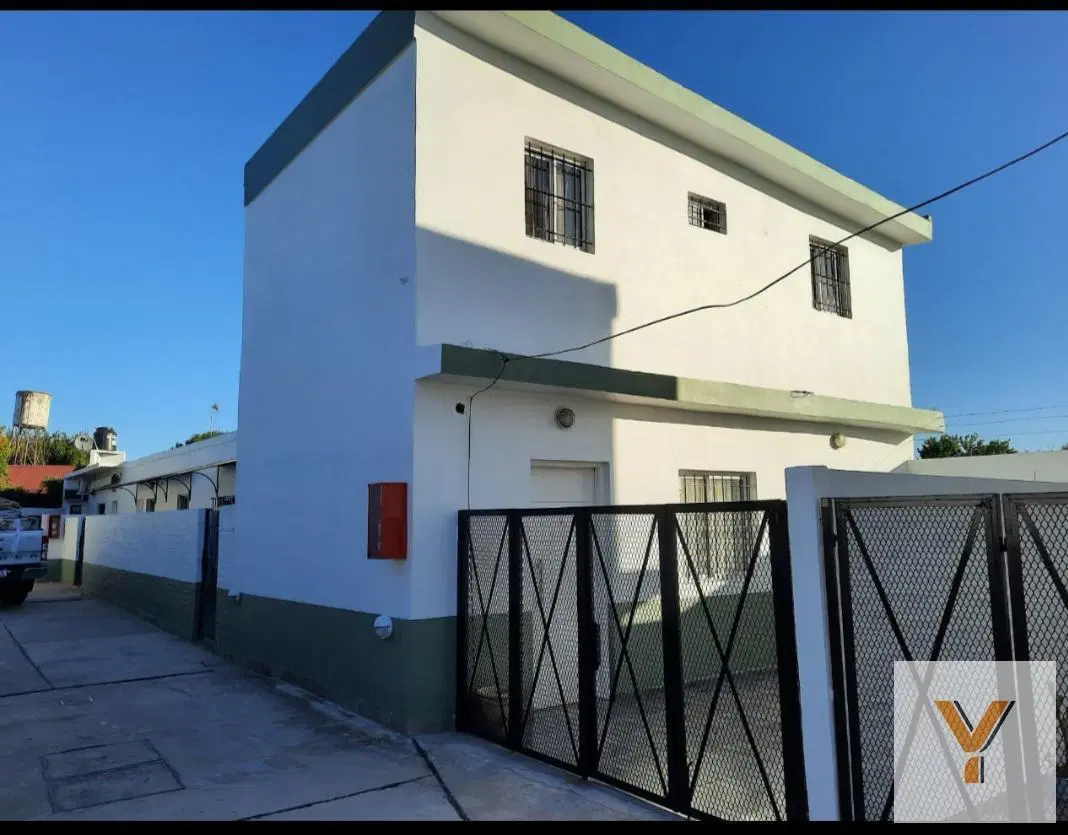 PH en venta - 9 Dormitorios 6 Baños - Cochera - 700Mts2 - Garin, Escobar 3