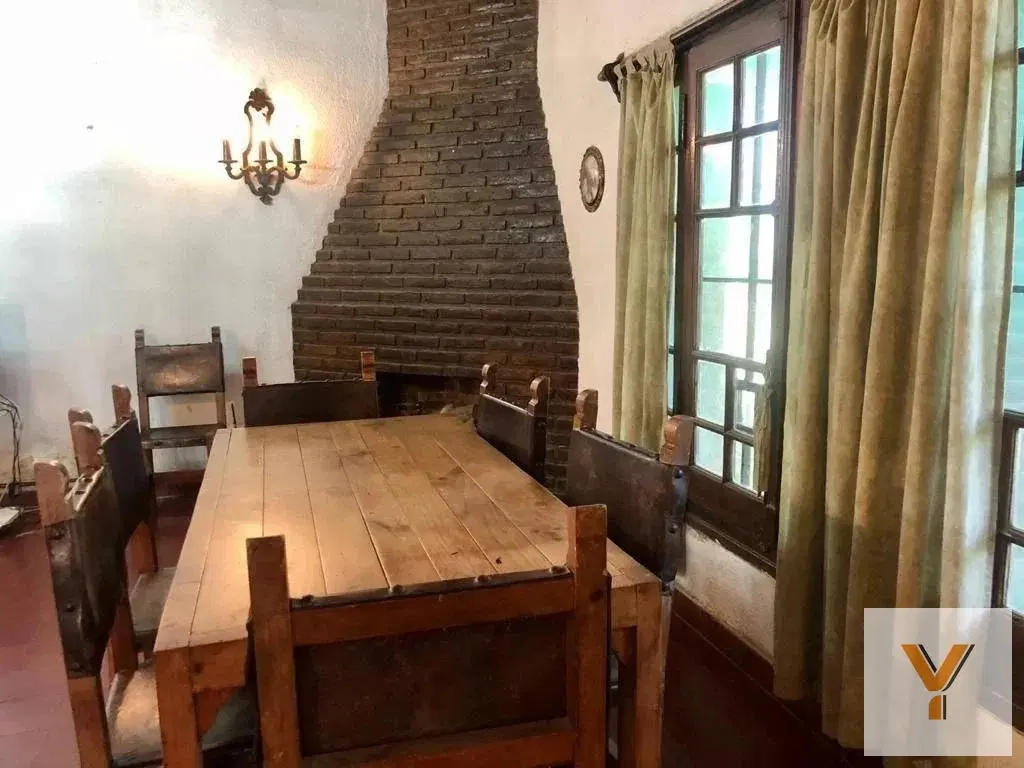 Casa en venta - 3 Dormitorios 3 Baños - 2.000Mts2 - Ingeniero Maschwitz 5