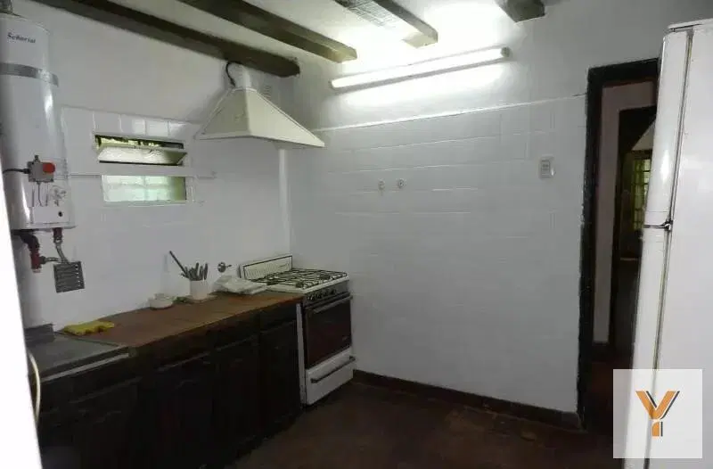 Casa en venta - 3 Dormitorios 3 Baños - 2.000Mts2 - Ingeniero Maschwitz 1