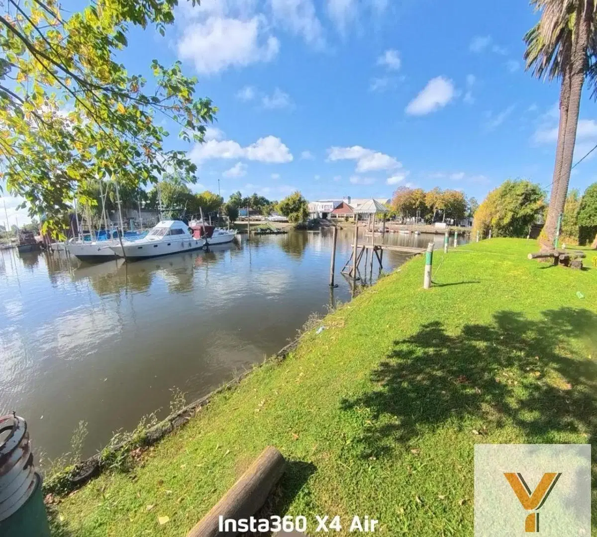 Casa en Venta - 1 Dormitorio 1 Baño - 1242mts - La Plata 2