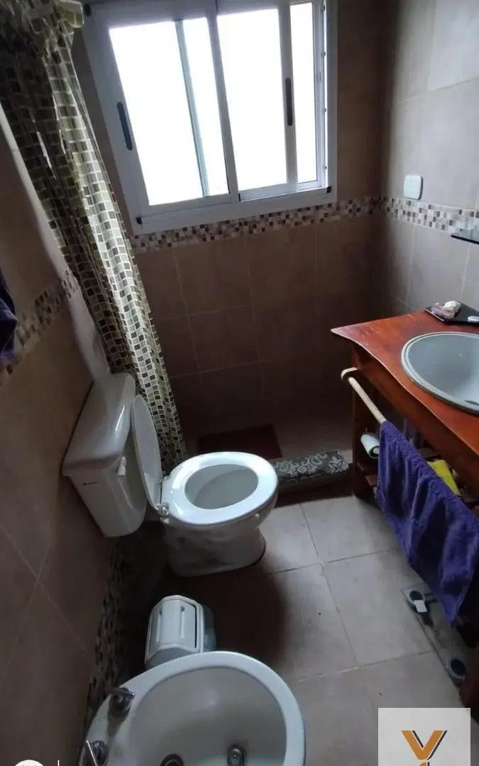 Casa en venta - 2 Dormitorios 2 Baños - Cortaderas 5