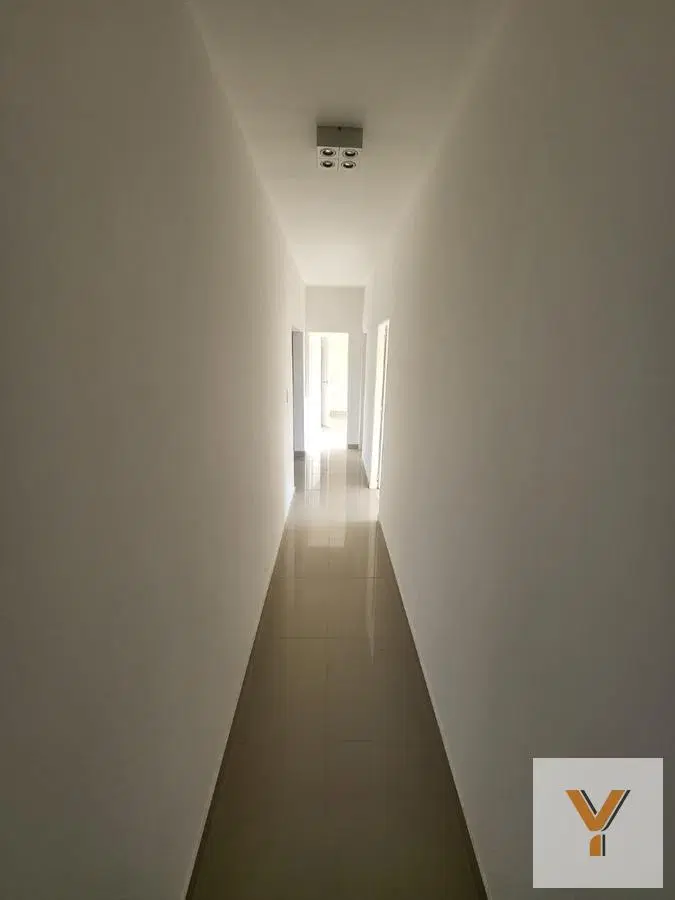 Casa en Venta -4 dormitorios 4 baños - 1000mts2 - Escobar 5