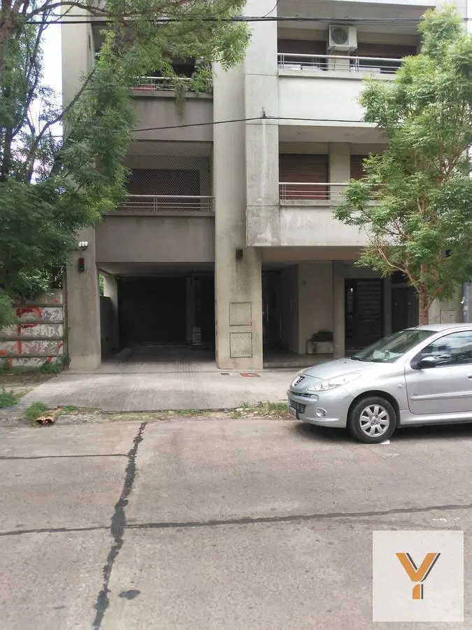 Cochera en venta - 16mts2 - La Plata 5