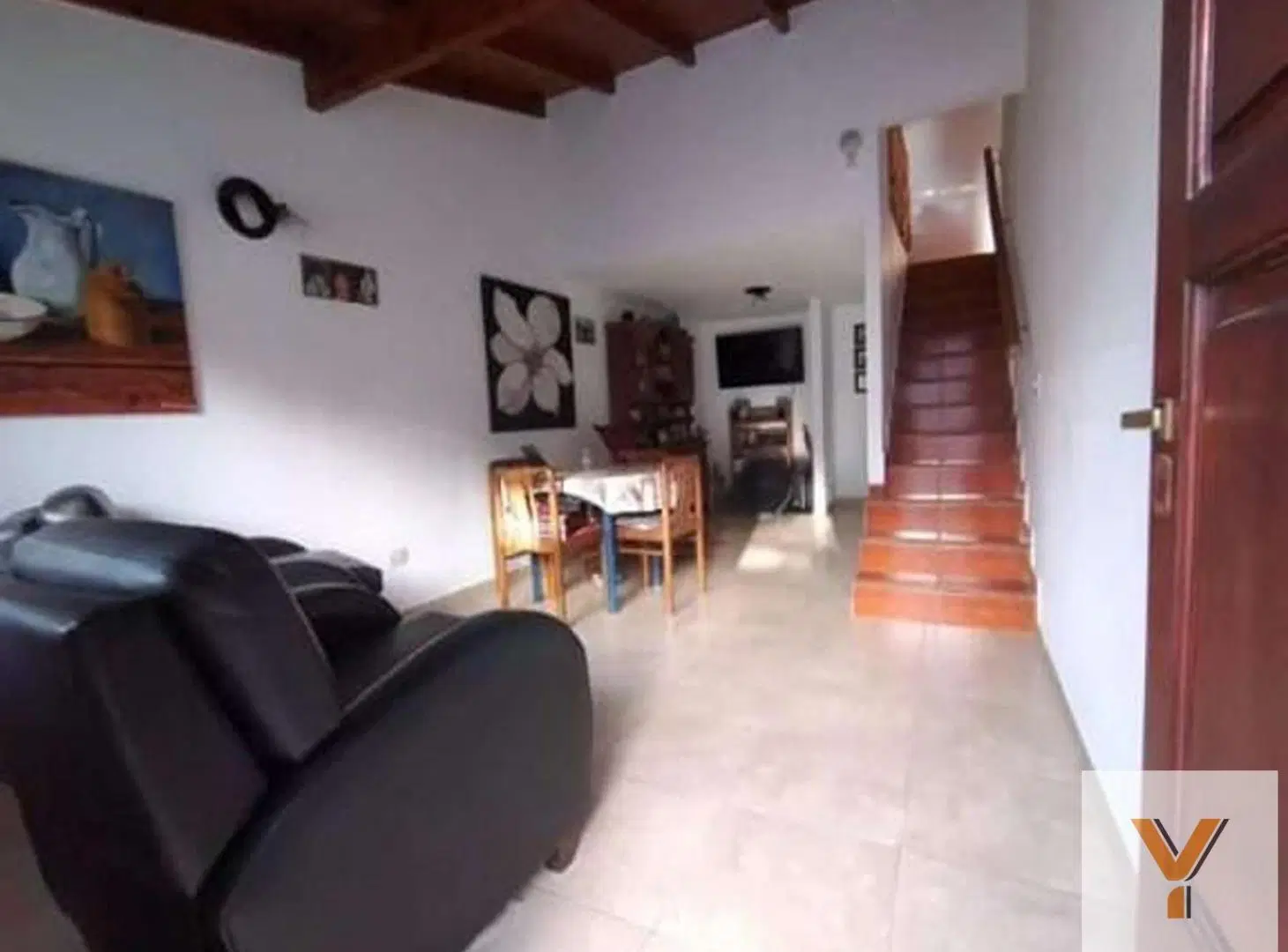 Casa en venta - 4 Dormitorios 2 Baños - Cochera - 140Mts2 - San Bernardo del Tuyú 5