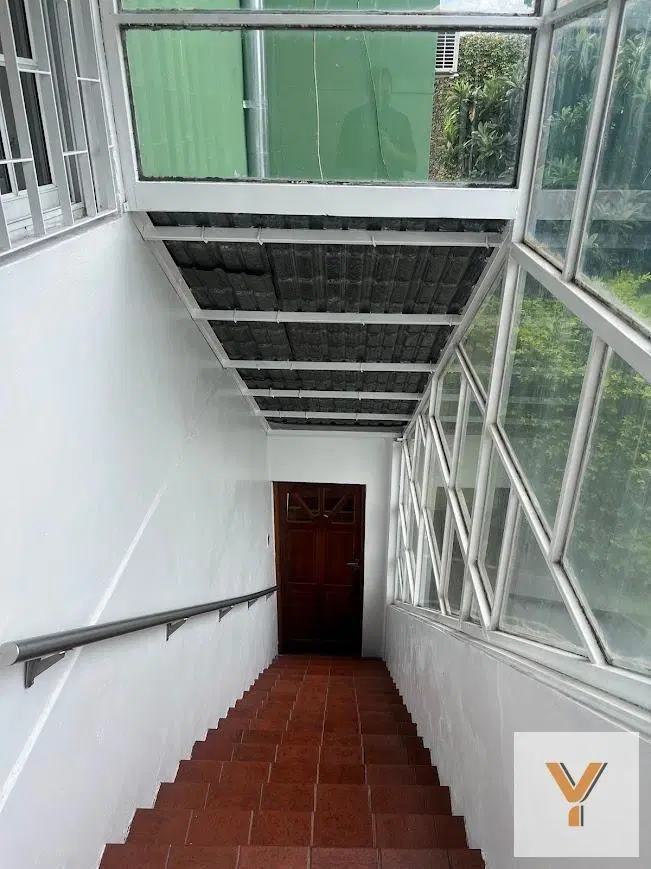 Casa en venta - 2 Dormitorios 1 Baño - 300mts2 - Longchamps 4