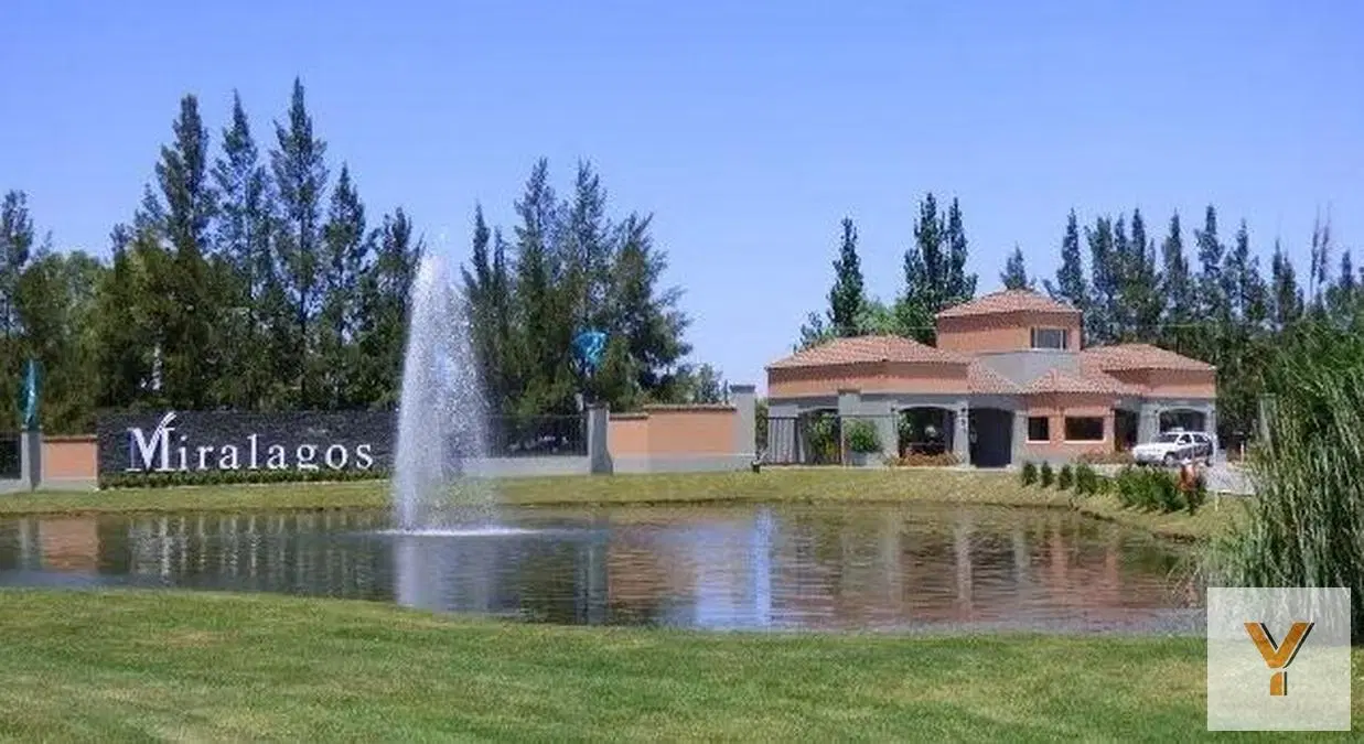 Terreno venta 25x68 mts - 1700 mts 2 totales - Club Miralagos 3