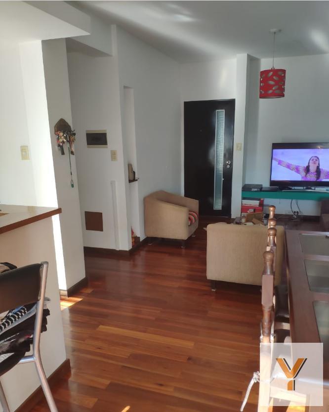 Departamento en venta - 2 dormitorios 1 baño - Cochera -70mts2 - La Plata