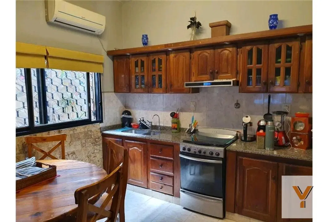 Casa en venta - 3 Dormitorios 2 Baños - Cochera - 300Mts2 - San Justo, La Matanza 3