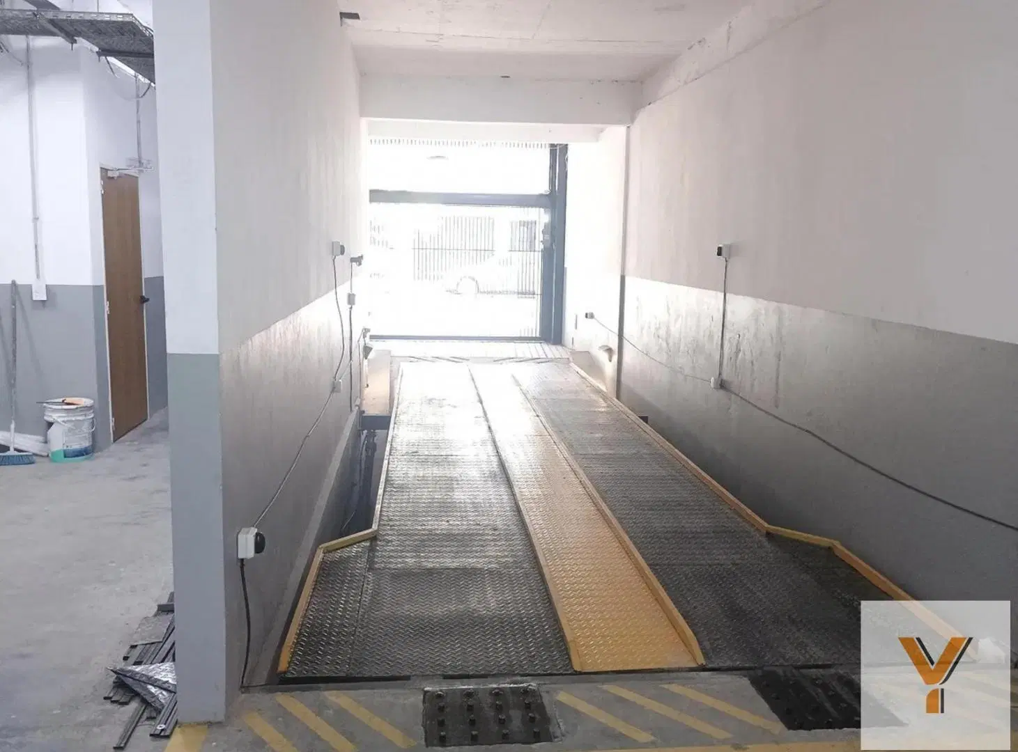 Cochera en venta - 15Mts2 - San Cristóbal 2