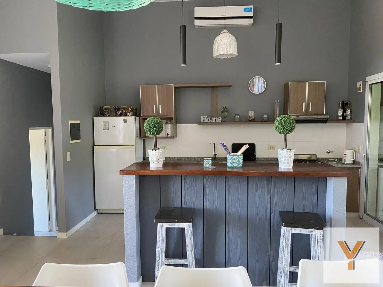 Casa en Venta - 3 Dormitorios 2 Baños - 1000mts - Costa Esmeralda 3