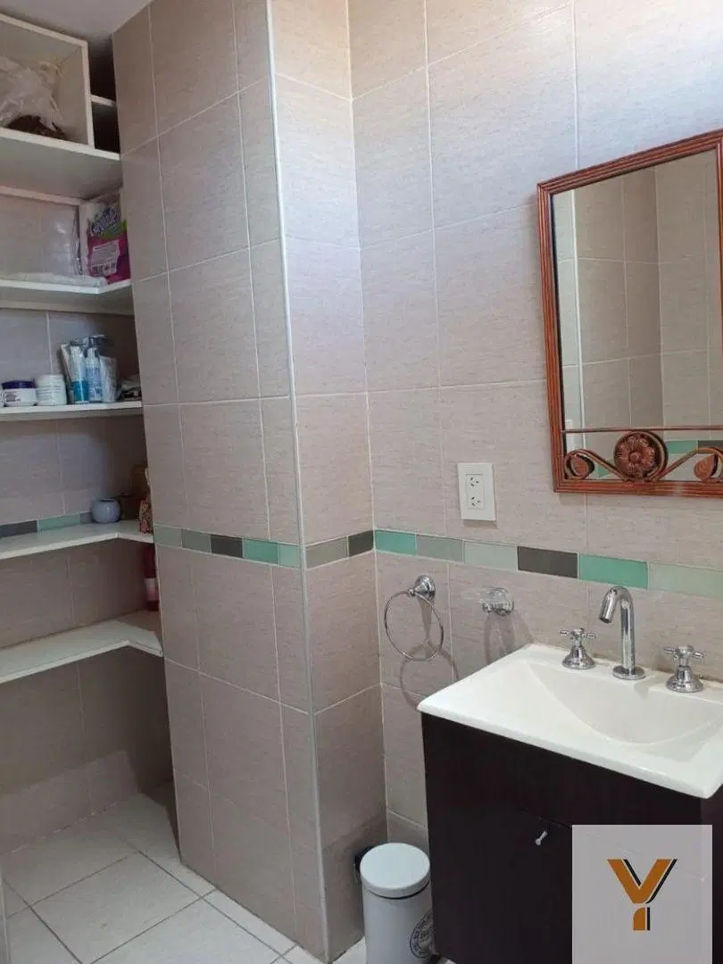 Departamento en venta - 2 Dormitorios 2 Baños - Lanús 4