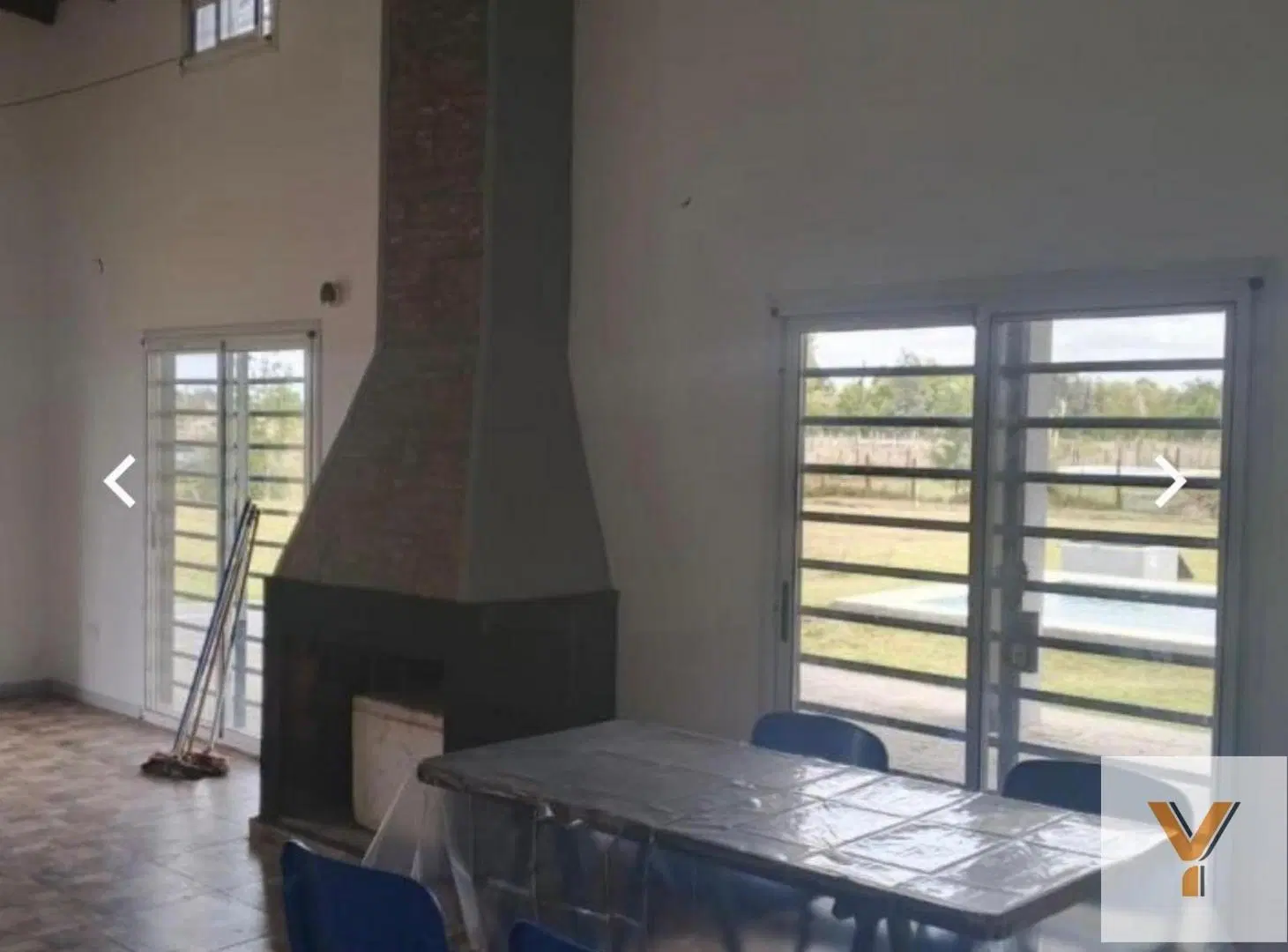 Casa en Venta - 3 Dormitorios 3 Baños - 1880mts - Coronel Brandsen 1
