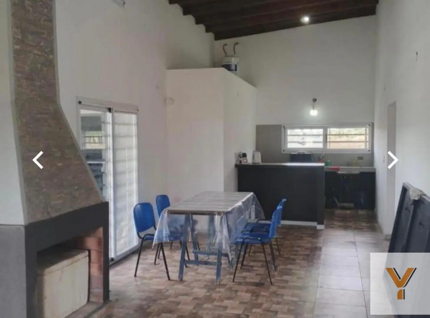 Casa en Venta - 3 Dormitorios 3 Baños - 1880mts - Coronel Brandsen 3