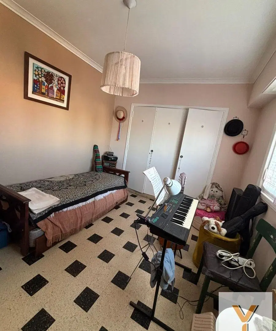 Casa en Venta - 4 Dormitorios 1 Baño - 220mts - Mar Del Plata 3