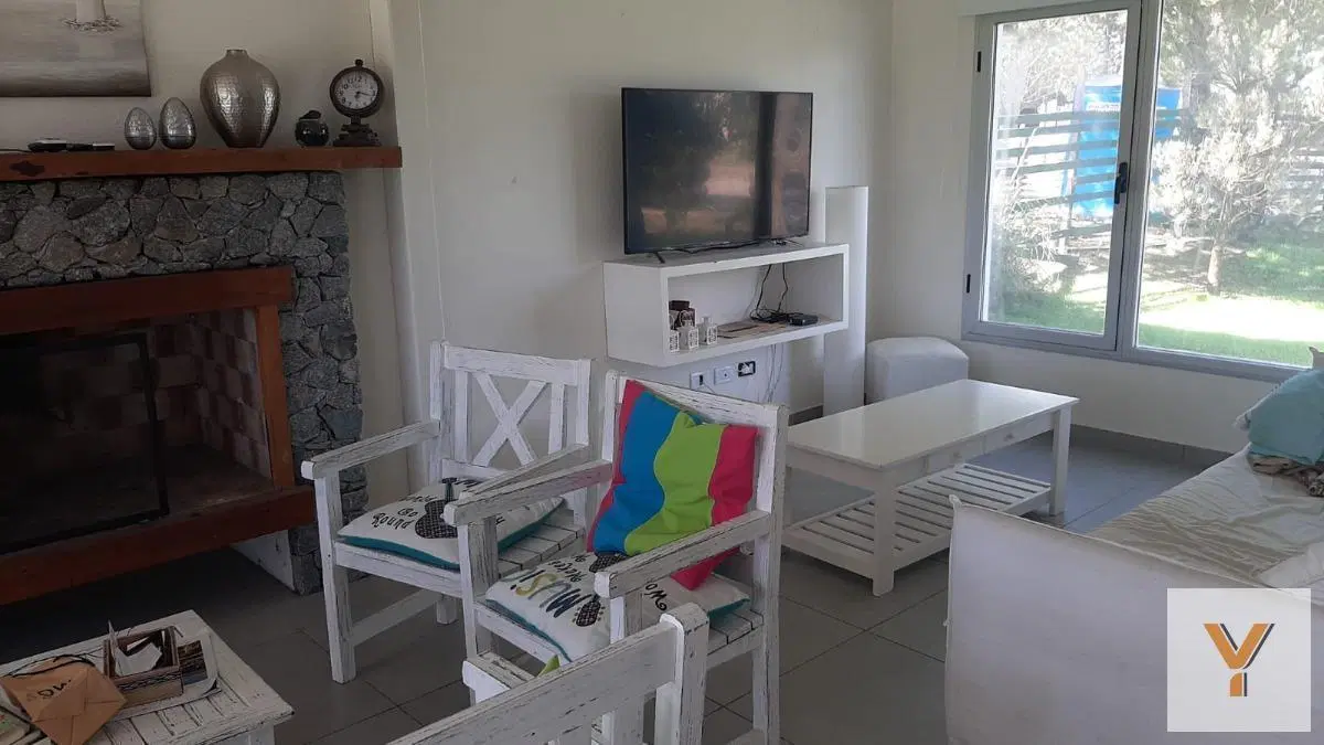 Casa en venta - 4 Dormitorios 3 Baños - Cochera - 1.000Mts2 - Golf II, Costa Esmeralda, Pinamar 3