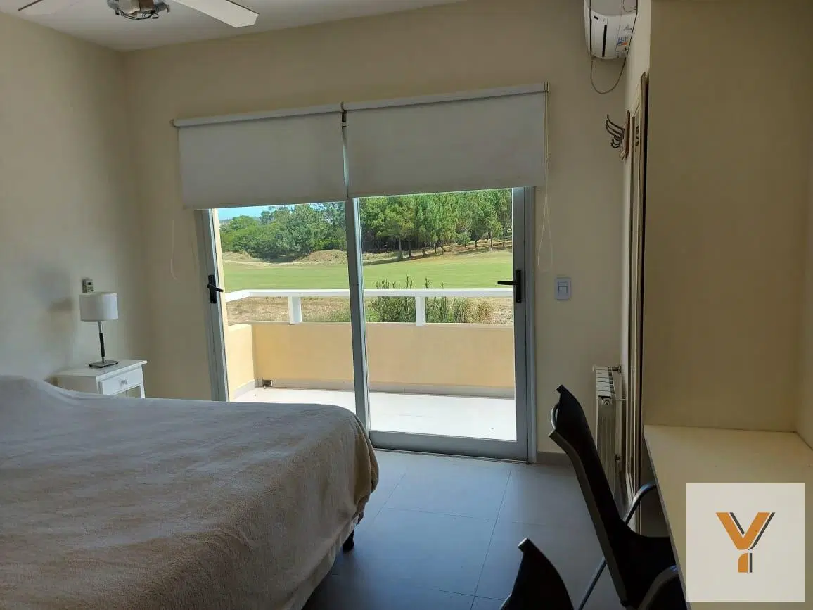 Casa en venta - 4 Dormitorios 3 Baños - Cochera - 1.000Mts2 - Golf II, Costa Esmeralda, Pinamar 4