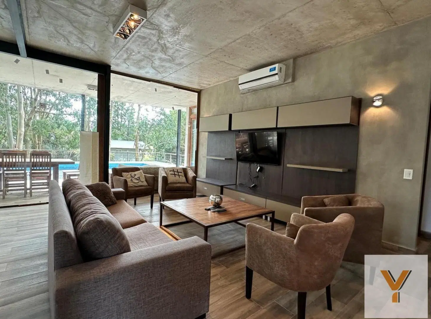 Casa en venta - 4 Dormitorios 2 Baños - Pinamar 5