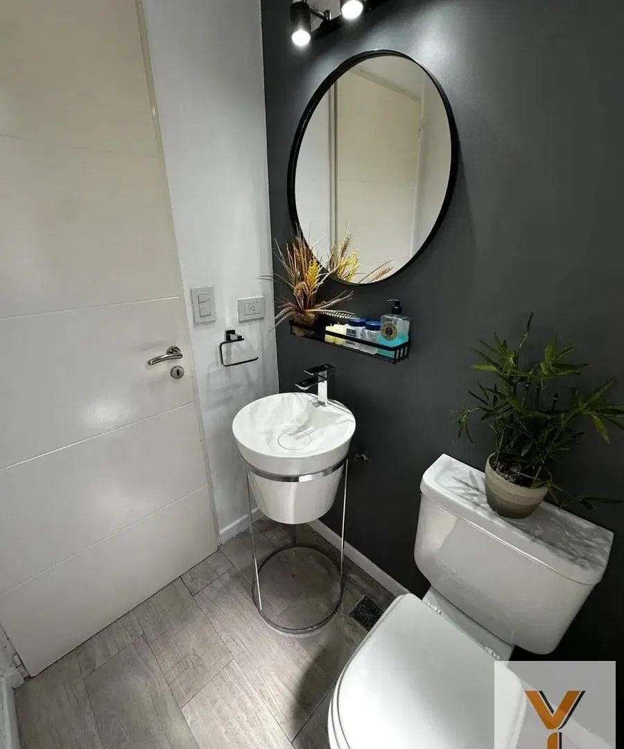 Casa en venta - 4 Dormitorios 2 Baños - Pilar 3