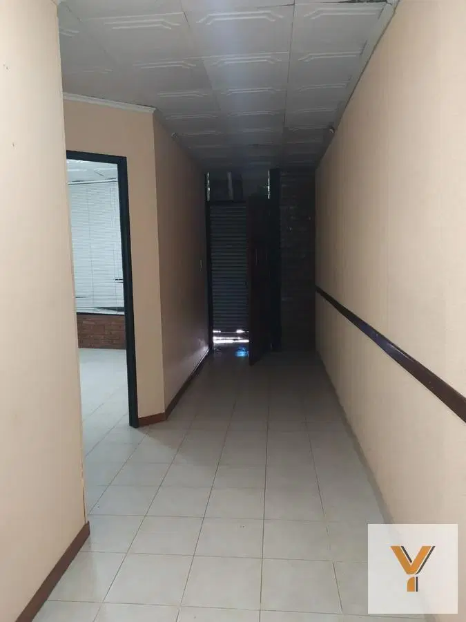 Casa y local en venta - 1 Dormitorio 2 Baños - 330Mts2 - Quilmes Oeste 1